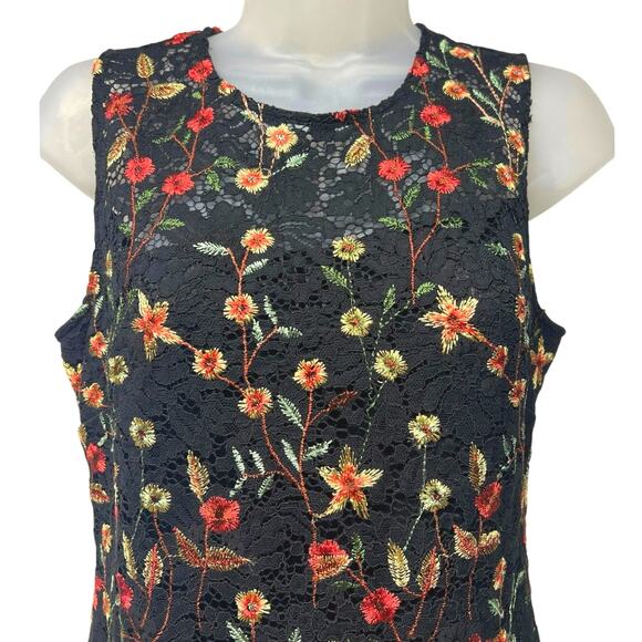 Calvin Klein Black Sheath Dress Floral Embroidered Lined Lace Sleeveless Size 8 - Picture 2 of 5